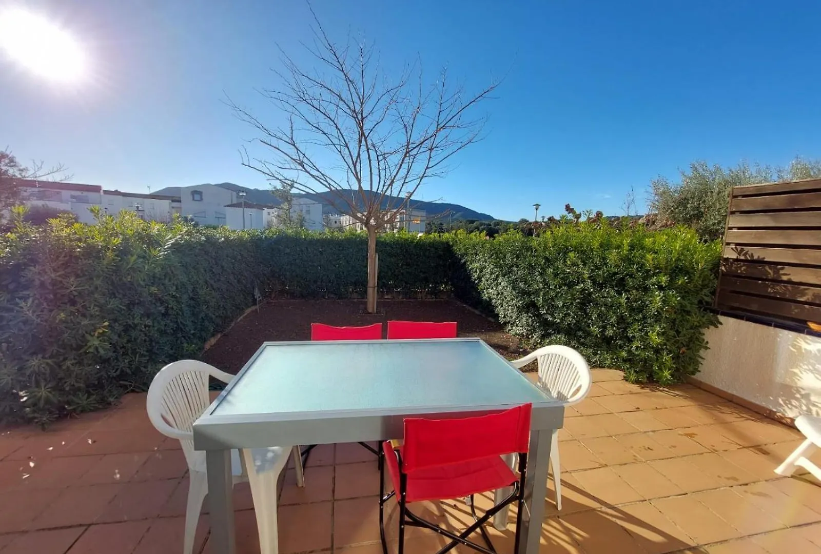 Cal Pere Planta Baja Con Jardin Apartment Llanca